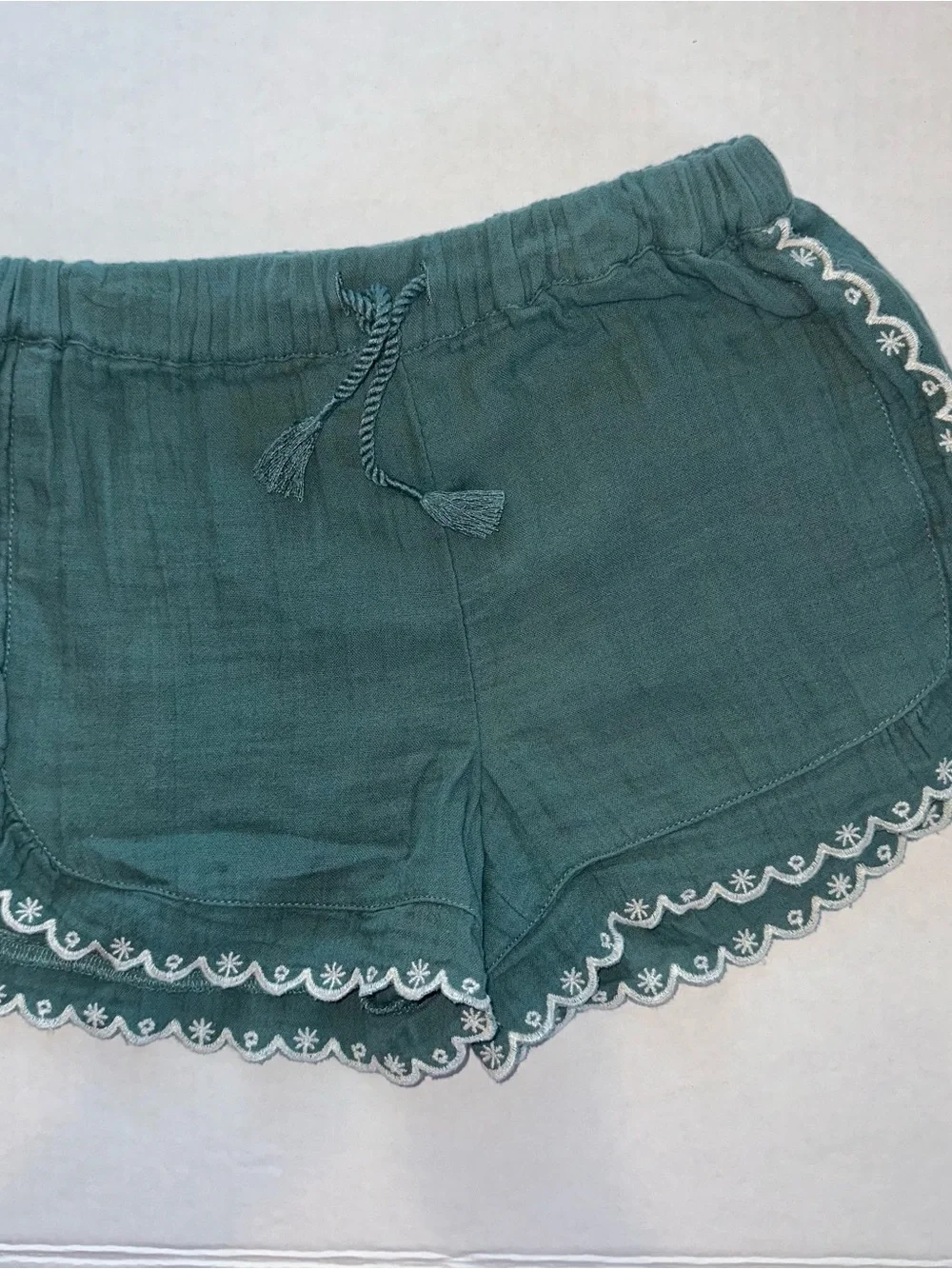 Old Navy Off-white Ruffle Off-the-Shoulder Top with coordinating Shorts